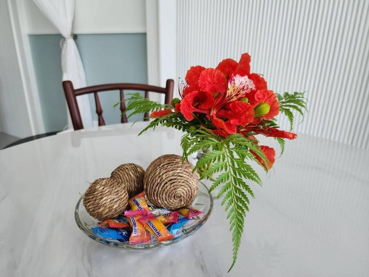 Отель Pphouse Boutique House Phuket Town Ban Bang Khu  Экстерьер фото