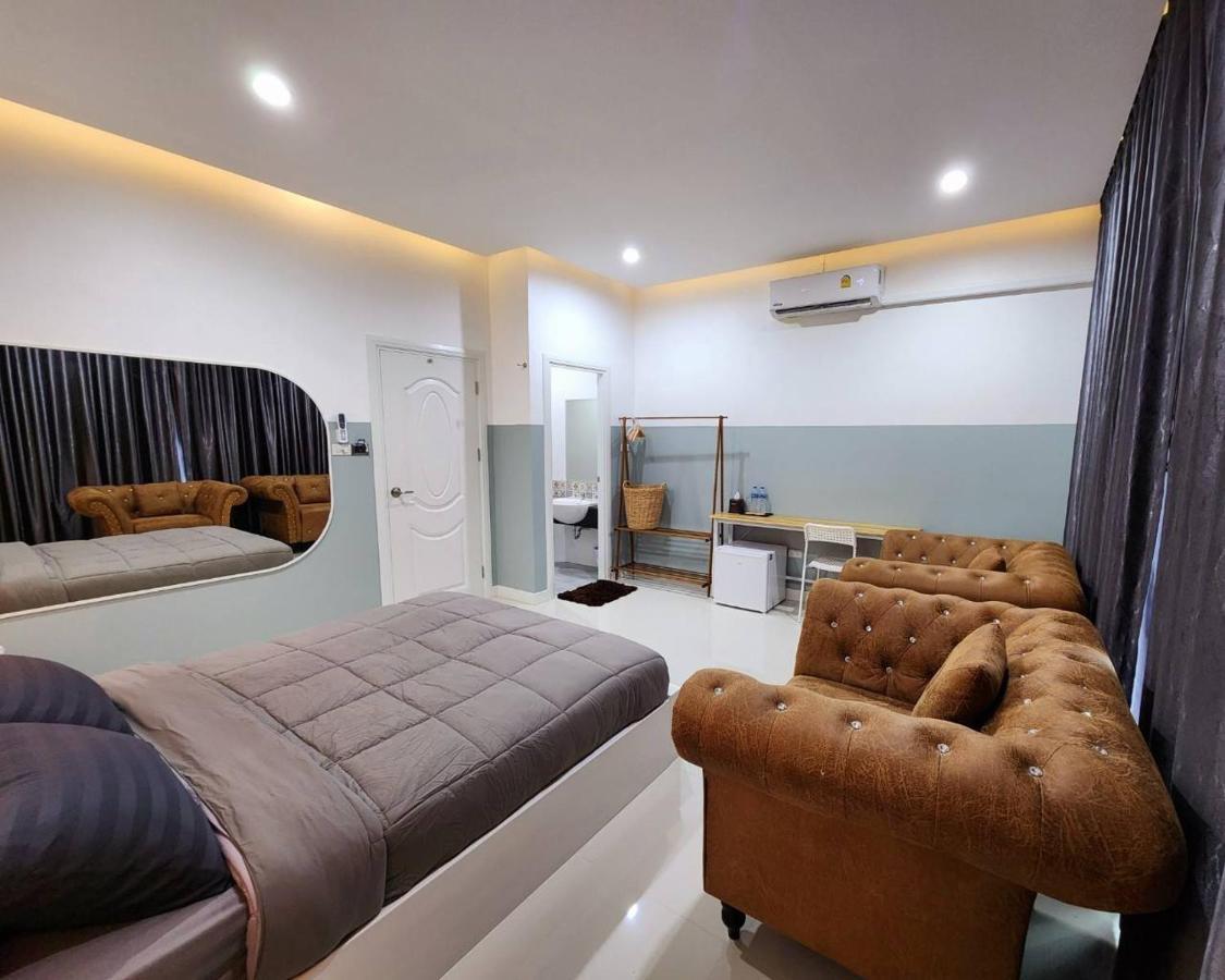 Отель Pphouse Boutique House Phuket Town Ban Bang Khu  Экстерьер фото