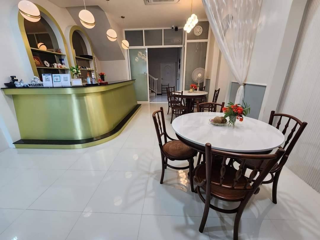Отель Pphouse Boutique House Phuket Town Ban Bang Khu  Экстерьер фото